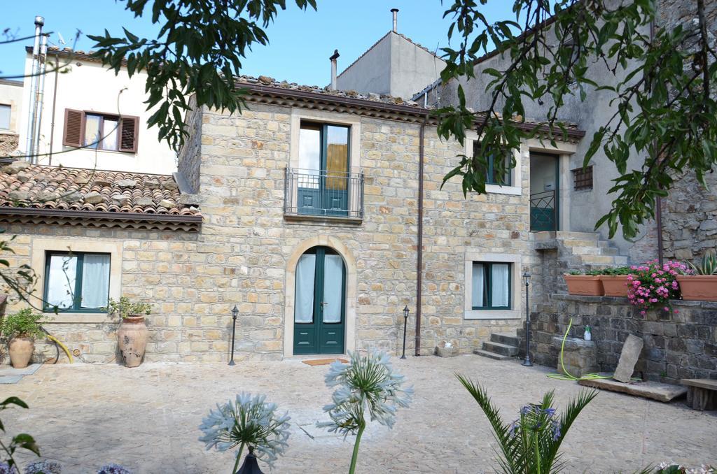 La Carretteria Guest House Mistretta 外观 照片